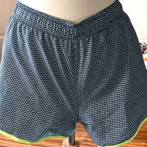 Hurley - Youth Large - Workout Shorts